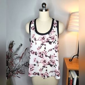 Free to Fly Tank Top Rose Print Size Small